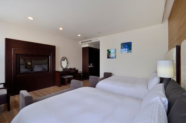 Hotel Modern Puli-Classic Quadruple Room-2