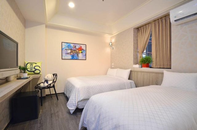 칭 쉬 호텔  (Ching She Hotel)-Metro triple room-1