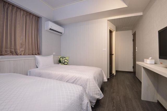 칭 쉬 호텔  (Ching She Hotel)-Metro triple room-3