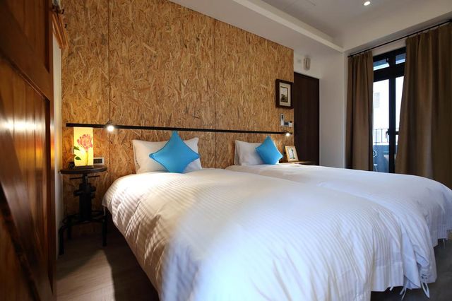 Mi Dou Li Life Hostel-Twin Room with Mountain View-2