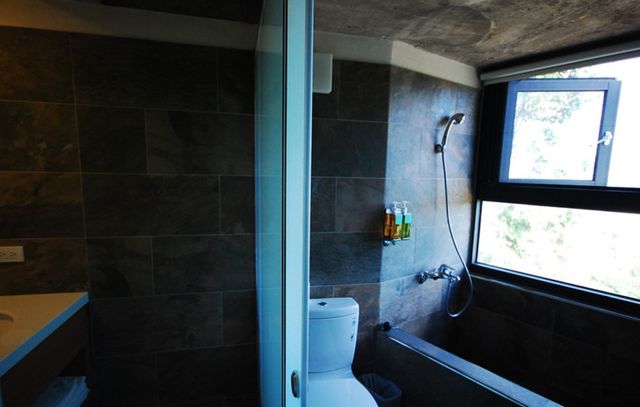 더 라이트 인  (THE LIGHT INN)-Wave double room-9