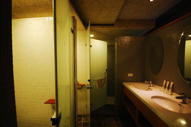 더 라이트 인  (THE LIGHT INN)-Xiaguang Quadruple Room-6