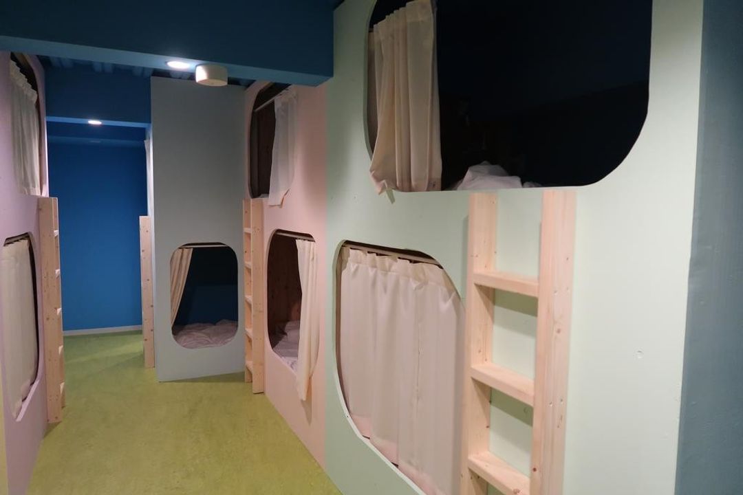 野餐青年旅宿 大阪｜樱川站步行1分/大阪难波站步行15分