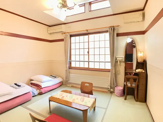 Pension Puppy Tail|函館站步行5分鐘/免費停車位-Japanese-Style Room with Private Bathroom - Non-Smoking-1