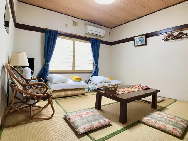 Pension Puppy Tail|函館站步行5分鐘/免費停車位-Japanese-Style Triple Room with Shared Bathroom - Non-Smoking-11