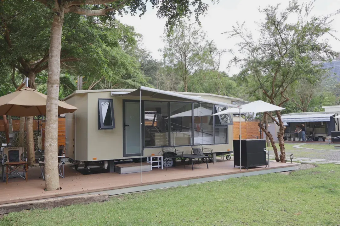Moye Caravan