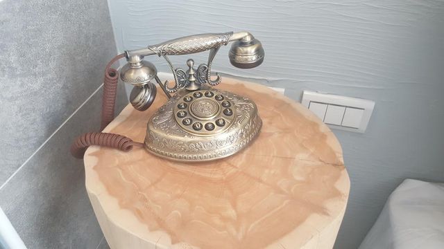 Telephone