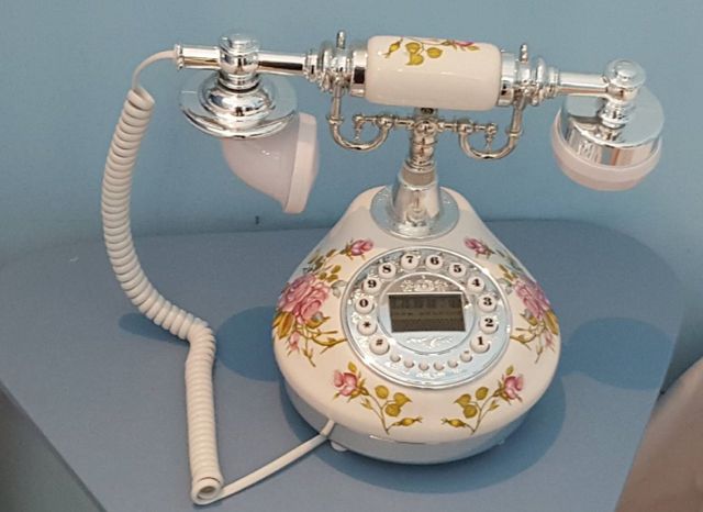 Telephone