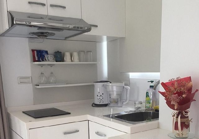 Kitchen Counter