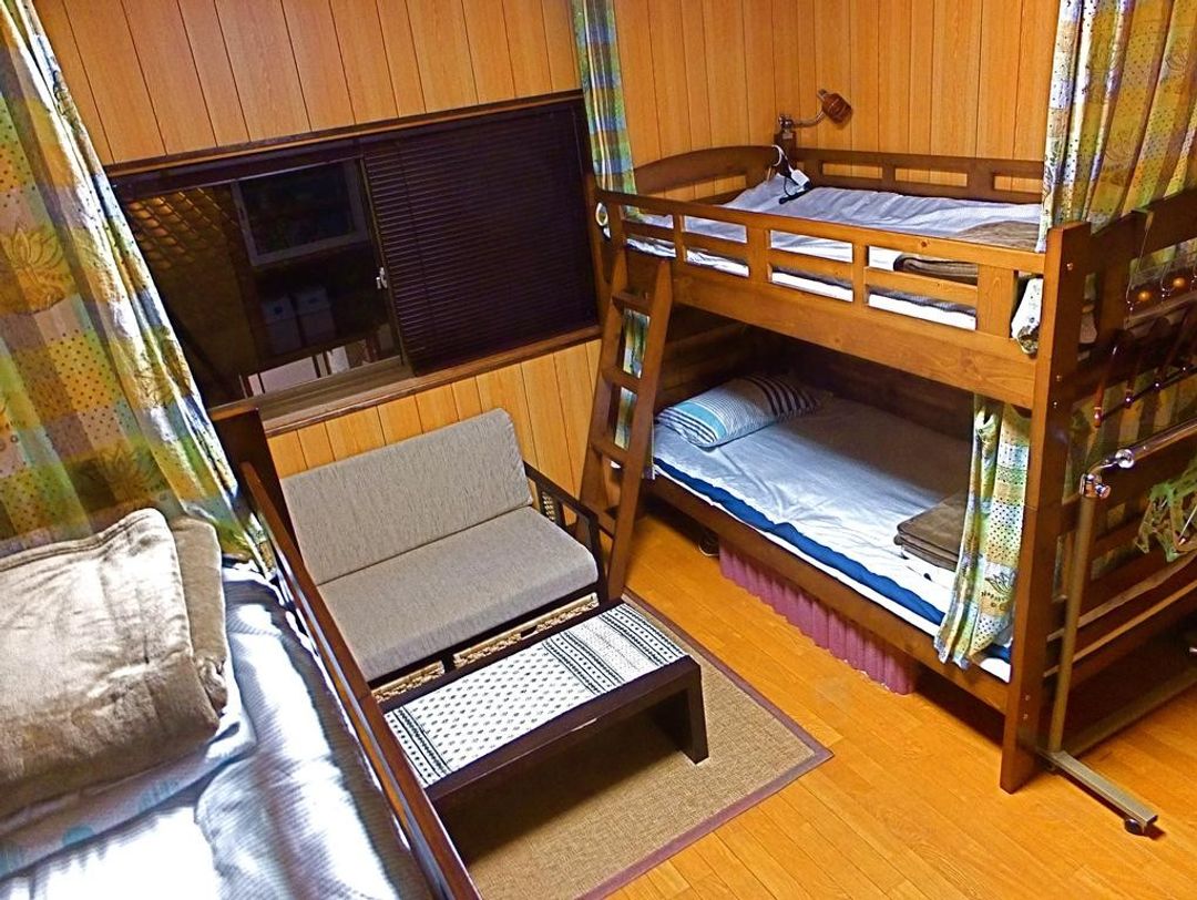 Aoshima Guesthouse Hooju