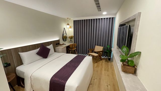 海的墾丁旅店 (Ocean KT Inn)-高級街景雙人房－附陽台-2