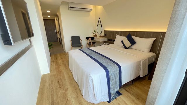 海的墾丁旅店 (Ocean KT Inn)-高級街景雙人房－附陽台-4