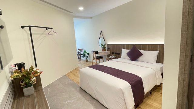 海的墾丁旅店 (Ocean KT Inn)-陽台山景雙人房-1