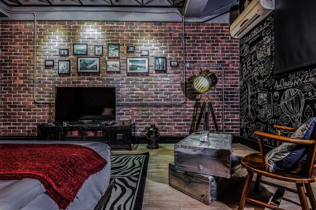 Bellus Inn｜老屋空間再造、設計旅店-工業風房型-3