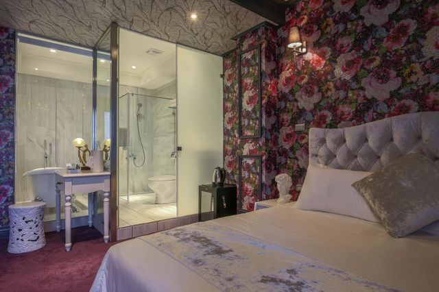 Bellus Inn｜老屋空間再造、設計旅店-花花風房型-3