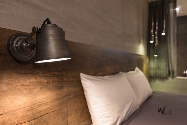 Wild Hotel-D-6