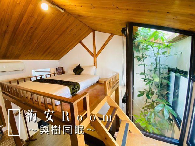 捉鳳凰.倚鳳閣.鳳凰別院｜台南百年老宅系列:可2-14人包棟、提供停車、台南精華地帶-{一館百年老宅~捉鳳凰}:海安房(兩人入住)-3