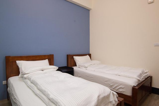 PlaceOfHeart-2 Single Beds Room-2