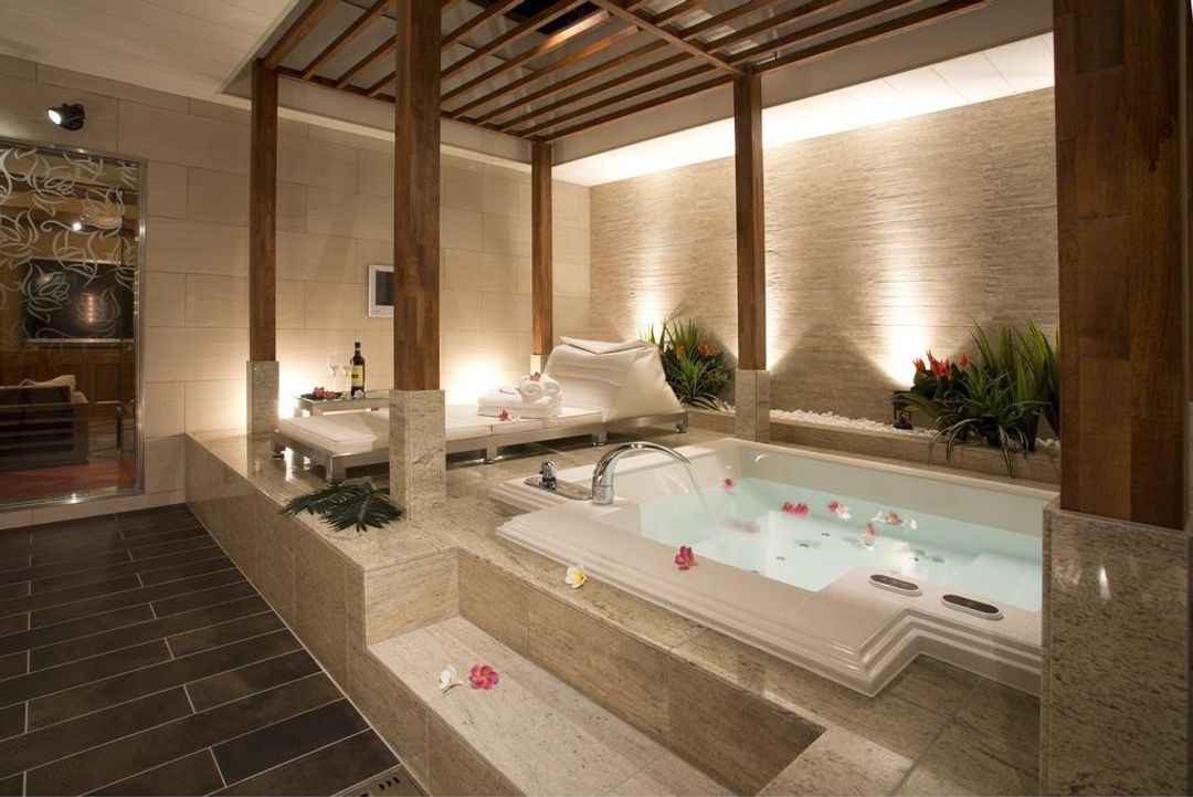 호텔 앤드 스파 로터스 모던 (Hotel and Spa Lotus Modern) (adult only)