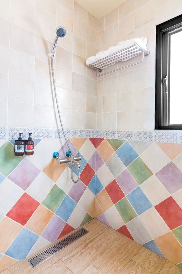 오션 파티 페밀리 펀 홈스테이 (Ocean Party Family Fun Homestay)-Deluxe Double Room with Balcony-6