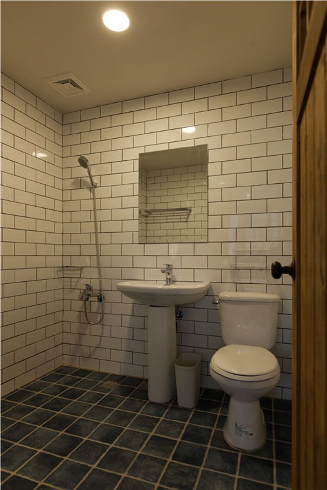 小旅行迷你公寓 | LOFT 輕工業風-家庭四人房-8