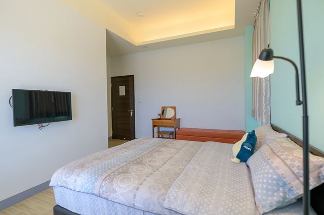 웬디 머더 홈스테이 (Wendy Mother Homestay)-Deluxe Water View Double Room (2F)-4