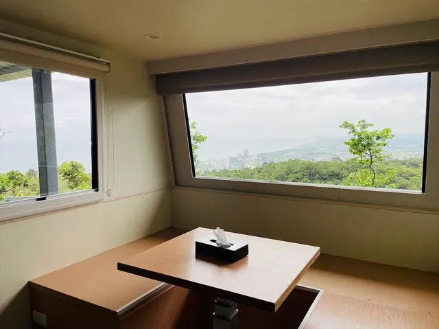 景觀露營車2號內裝