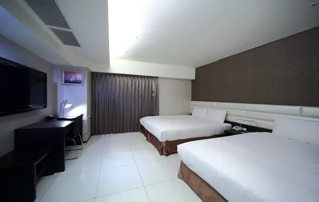 Nest Hotel - Seven Sectors-05 Deluxe Suite 2-4 A-6