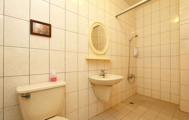 화동 홈스테이 Huadong Homestay-Family Room with Private Bathroom-7