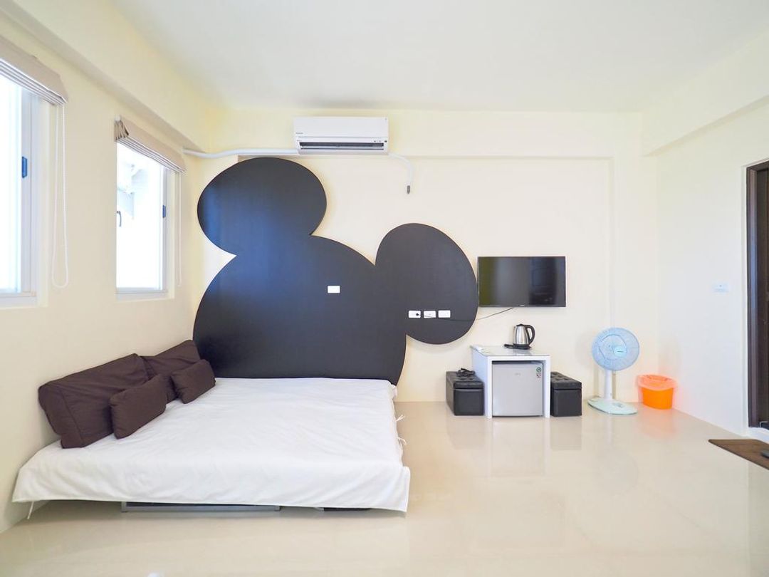 Love & Peace B&B