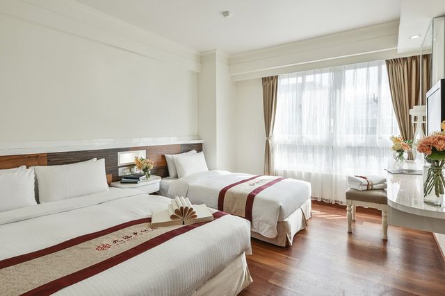 에버 럭 호텔 (Ever Luck Hotel)-Elegant triple room. No living room-5