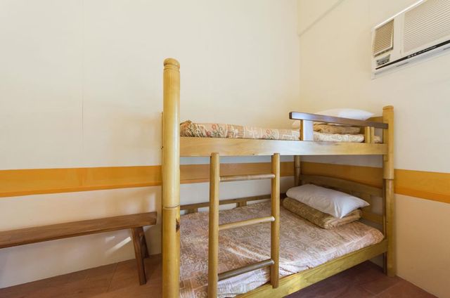 Chihpen tap Bed and Breakfast-Ten-person suite-5