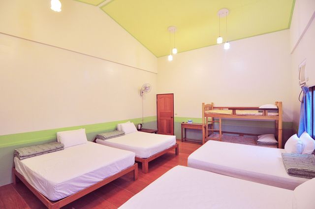 Chihpen tap Bed and Breakfast-Ten-person suite-7