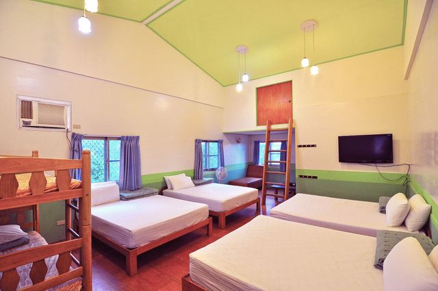 Chihpen tap Bed and Breakfast-Ten-person suite-2