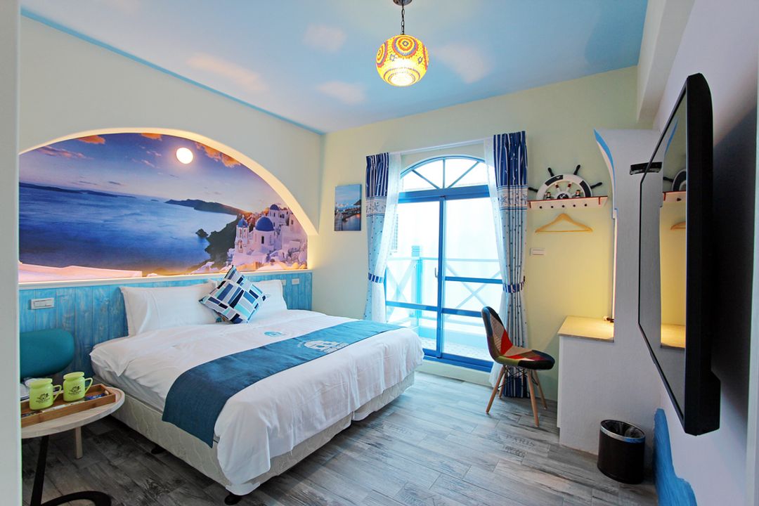 화이트 메디테리언 호스텔 (White Mediterranean Hostel)