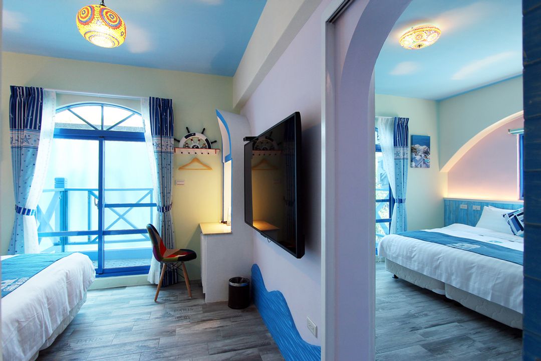 화이트 메디테리언 호스텔 (White Mediterranean Hostel)