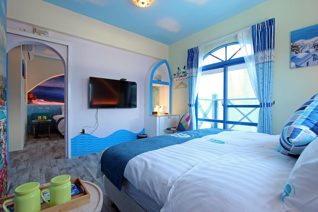 화이트 메디테리언 호스텔 (White Mediterranean Hostel)