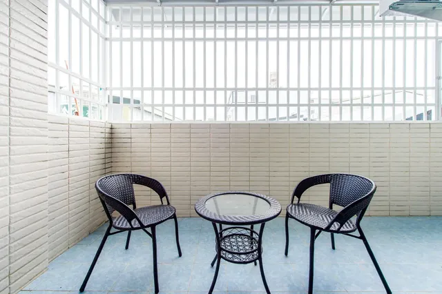 Sakura B&B-Deluxe Double Room with Balcony-15