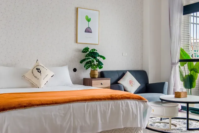 Sakura B&B-Deluxe Double Room with Balcony-5