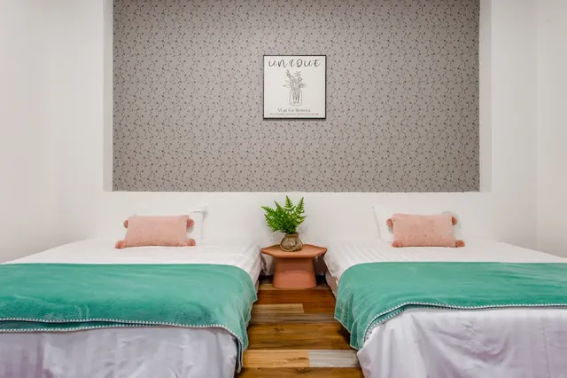 Sakura B&B-Superior twin room-4