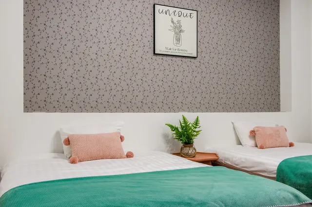Sakura B&B-Superior twin room-6