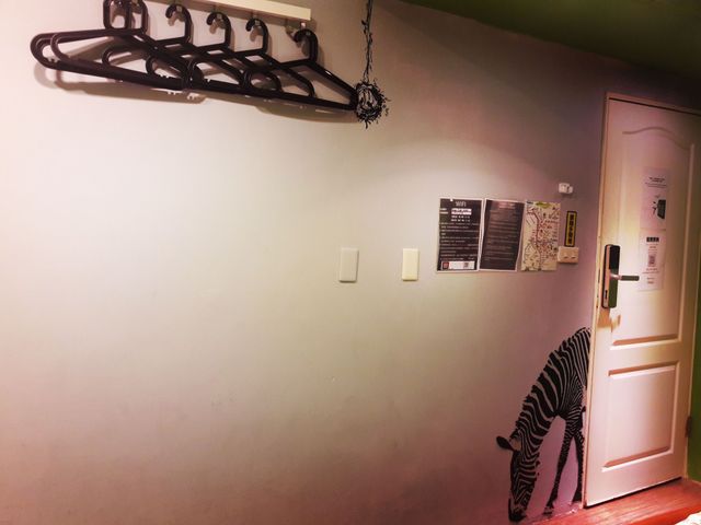 三隻老虎青年旅店-標準三人房-10