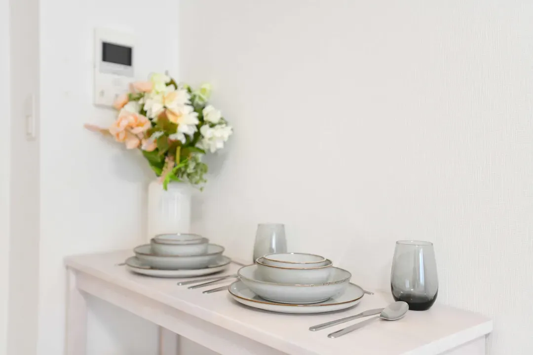 Cozy Apartment in Osaka’s Vibrant Naniwa District, 6-min walk from Sta., 1-4ppl, 40-in TV with Netflix