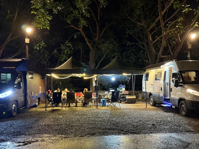 帆船村露營區｜獨家7折起！豪華露營一泊三食-【自搭帳】自搭帳/車宿｜5M*8M-1