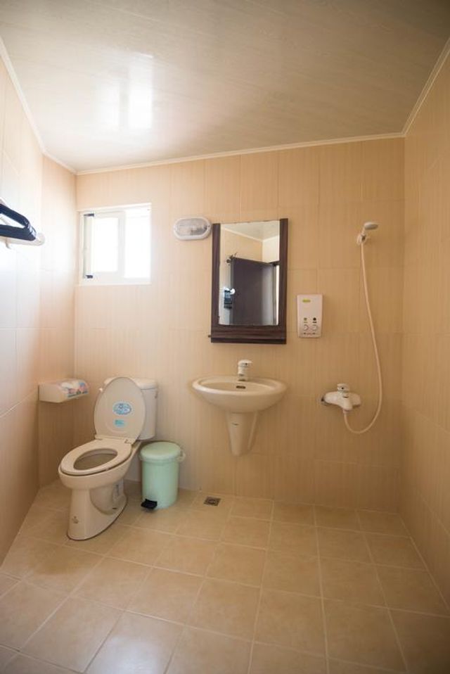 Happy Homestay-Classic quadruple room-4