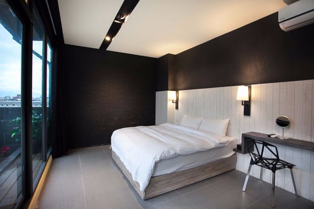 만 만 밴드  (Man Man Band)-VIP double room-1