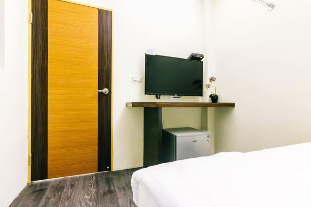 BoBo Inn-Standard Double  Room-4