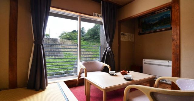 シンプルシングル（Wi-Fi＆ウォシュレット完備）