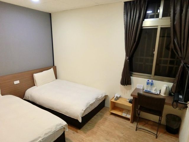 Shuntai inn-標準雙床房-3