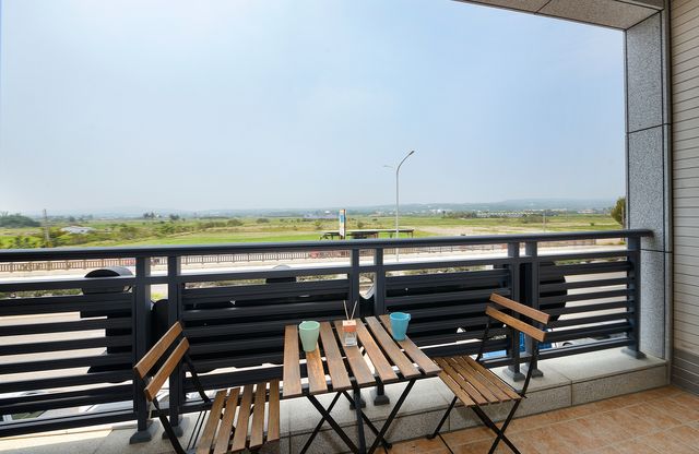 墾丁康逸旅宿comeinn2｜寵物友善-溫馨陽台景觀四人家庭房-4